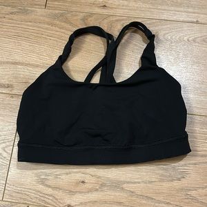 Lululemon sports bra